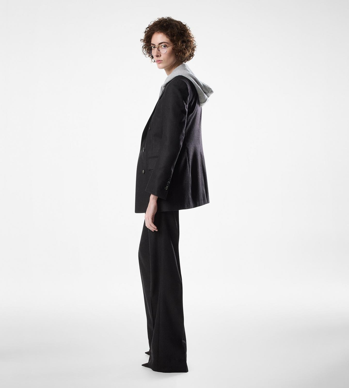 DOUBLE BREASTED PEAK LAPEL CASHMERE JACKET