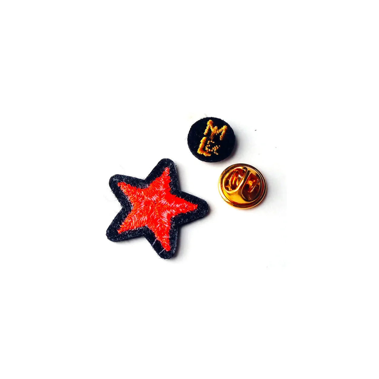 Macon & Lesquoy Brooch maker - sticky pin